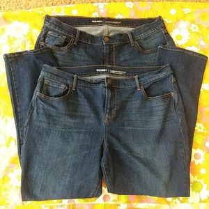 Bundle of old navy curvy jeans